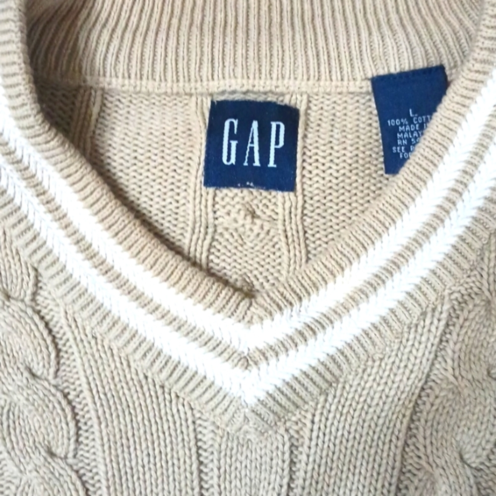 MENS VINTAGE GAP V-NECK SWEATER sizeL